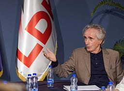 Vdes Alush Gashi, ish-ministri i Shëndetësisë dhe një nga themeluesit e LDK-së Vdes Alush Gashi, ish-ministri i Shëndetësisë dhe një nga themeluesit e LDK-së