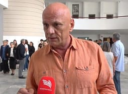 “Gënjeshtar”, Geci akuzon rëndë Pecin: E bëri kryetar, deputet e ministër dhe e tradhtoi Osmanin “Gënjeshtar”, Geci akuzon rëndë Pecin: E bëri kryetar, deputet e ministër dhe e tradhtoi Osmanin