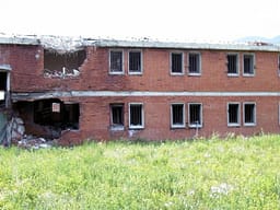 27-vjetori i Masakrës së Dubravës, sot mbahen homazhe për viktimat dhe të mbijetuarit 27-vjetori i Masakrës së Dubravës, sot mbahen homazhe për viktimat dhe të mbijetuarit