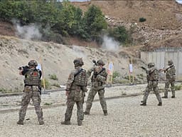 Tri stërvitje të përbashkëta ushtarake Kosovë-Shqipëri-Kroaci, Nufi: S’na shqetëson stërvitja NATO-Serbi Tri stërvitje të përbashkëta ushtarake Kosovë-Shqipëri-Kroaci, Nufi: S’na shqetëson stërvitja NATO-Serbi