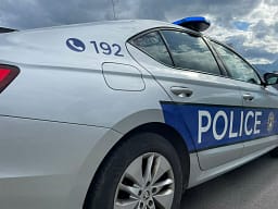 Mbi 2400 gjoba trafiku për 24 orë – Policia njofton për mbi 60 aksidente e 35 të arrestuar Mbi 2400 gjoba trafiku për 24 orë – Policia njofton për mbi 60 aksidente e 35 të arrestuar