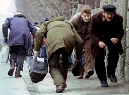 Austria po heton dy persona të dyshuar për “Sarajevo Safari” Austria po heton dy persona të dyshuar për “Sarajevo Safari”