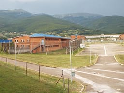 Të premten mbahen homazhe për 27-vjetorin e Masakrës së Dubravës Të premten mbahen homazhe për 27-vjetorin e Masakrës së Dubravës