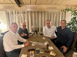 Vëllezërit e Thaçit takohen me Fatmir Limajn Vëllezërit e Thaçit takohen me Fatmir Limajn