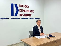DnV thirrje për garë të drejtë dhe debat përmbajtësor në fushatën zgjedhore DnV thirrje për garë të drejtë dhe debat përmbajtësor në fushatën zgjedhore