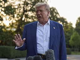Trump: Izraeli dhe Irani po synojnë armëpushim të menjëhershëm Trump: Izraeli dhe Irani po synojnë armëpushim të menjëhershëm