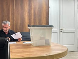 Artan Abazi nuk merr votat e nevojshme për zëvendëskryesues të KGJK-së në raundin e parë Artan Abazi nuk merr votat e nevojshme për zëvendëskryesues të KGJK-së në raundin e parë