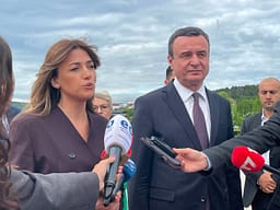 Haxhiu nga Prekazi: Nuk ka 12 Qershor pa sakrificën e familjes Jashari Haxhiu nga Prekazi: Nuk ka 12 Qershor pa sakrificën e familjes Jashari