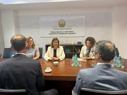 Bozhinovska në takim me përfaqësuesit e Bankës Gjermane për Zhvillim: Synojmë përforcimin e partneritetit në fushën e efikasitetit energjetik Bozhinovska në takim me përfaqësuesit e Bankës Gjermane për Zhvillim: Synojmë përforcimin e partneritetit në fushën e efikasitetit energjetik